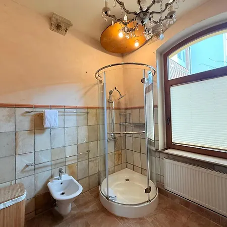 Linden-charm Hanower